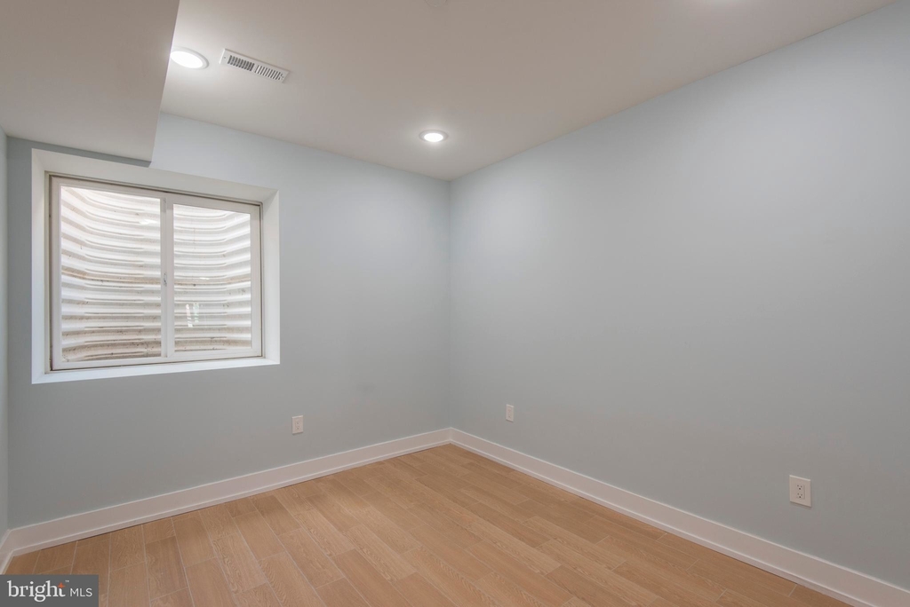 1220 N Taney Street - Photo 9