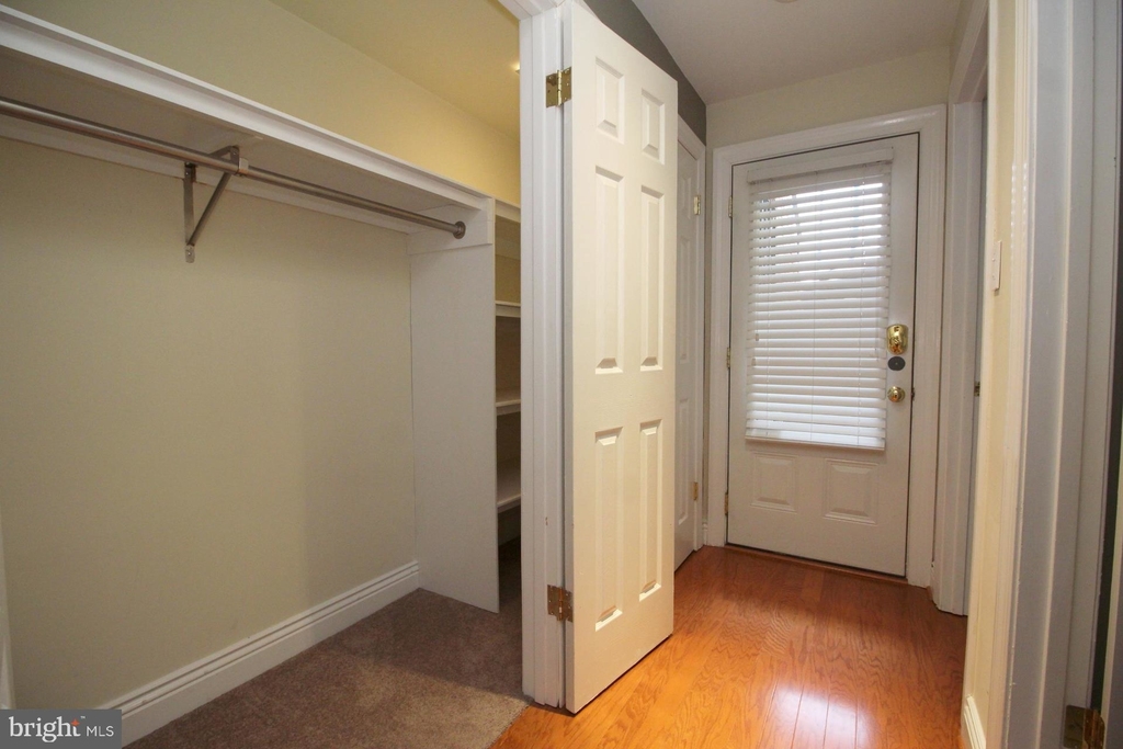 1809 Riggs Place Nw - Photo 4