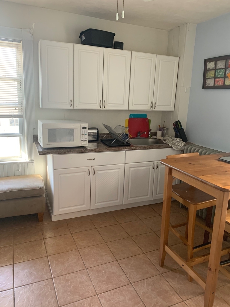 21 Endicott Avenue - Photo 3