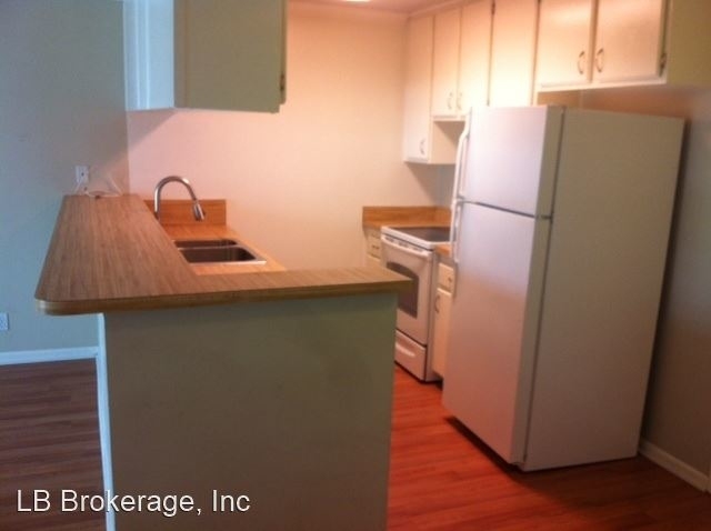 363 Newport Ave Unit #121 - Photo 1