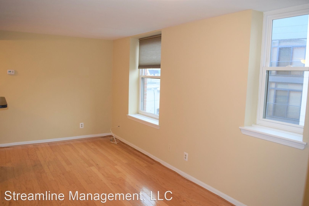 1436 Meridian Place Nw #305 - Photo 6