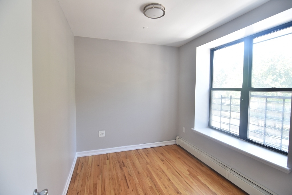 449 West 125th Street - Photo 2