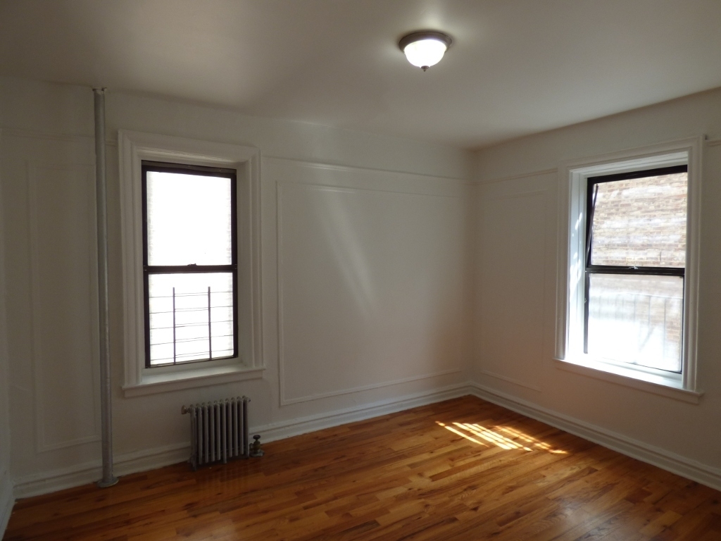 West 173rd Street - Photo 6