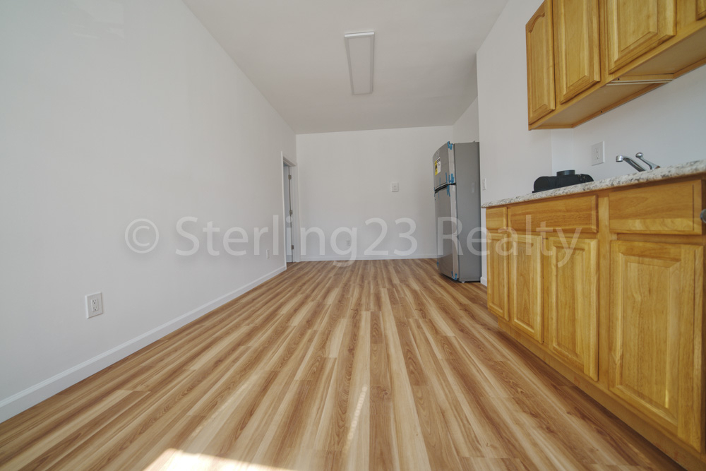 25-20 21st Street - Photo 11