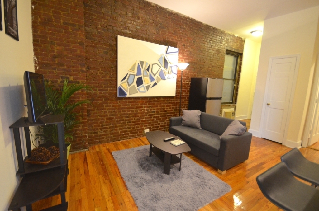 454 West 57th Street - Photo 1