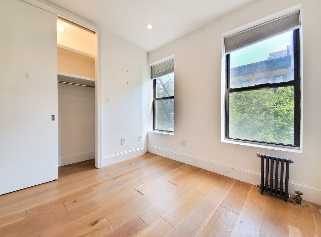 342 East 85th Street - Photo 3