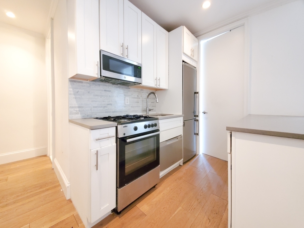 342 East 85th Street - Photo 1