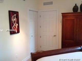 350 S Miami Ave - Photo 4