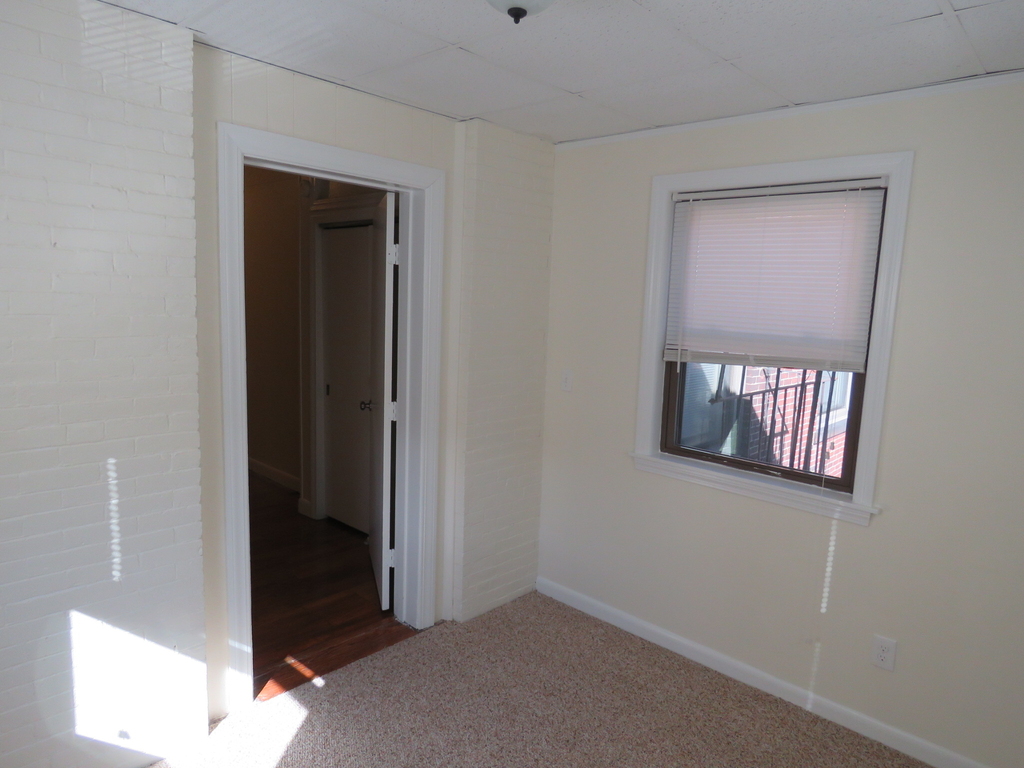 505 Beacon St. - Photo 2