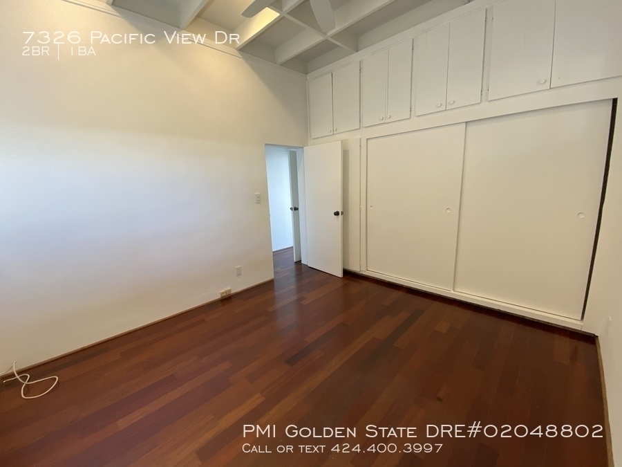 7326 Pacific View Dr - Photo 18