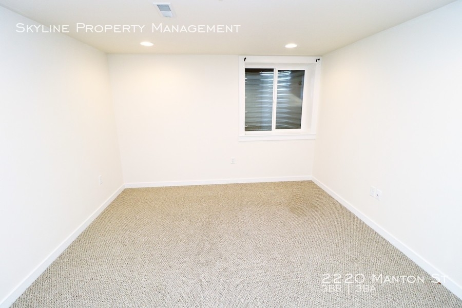 2220 Manton St - Photo 33