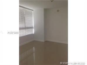 90 Sw 3rd St - Photo 5