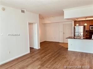 2000 N Bayshore Dr Apt 1607 - Photo 11