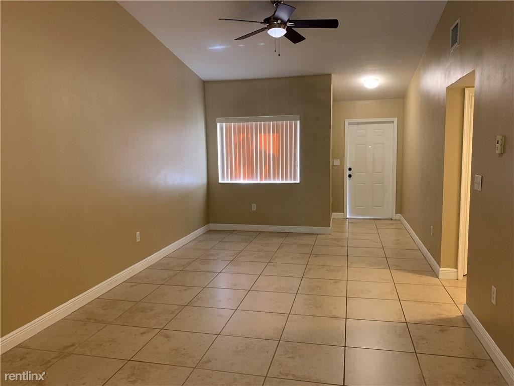 6245 Sw 47th Mnr Apt 202 - Photo 5