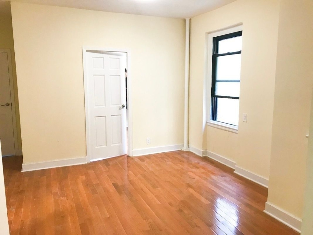 522 West 157th Street - Photo 6