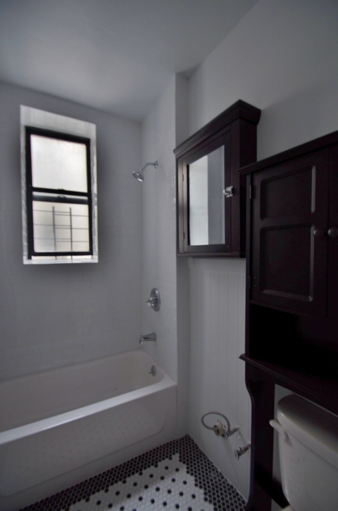 522 West 148th Street - Photo 11