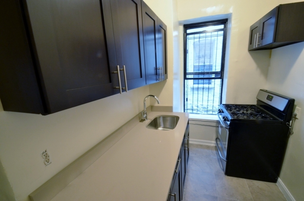 522 West 148th Street - Photo 4