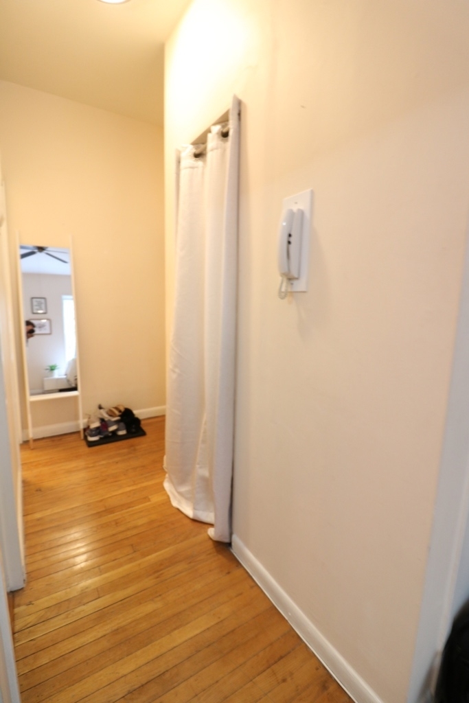 107 West 69th Street - Photo 5