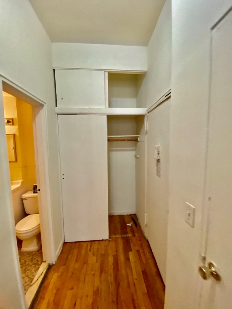 314 West 89th Street - Photo 3