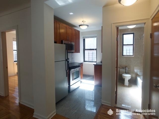 700 Fort Washington Avenue - Photo 2