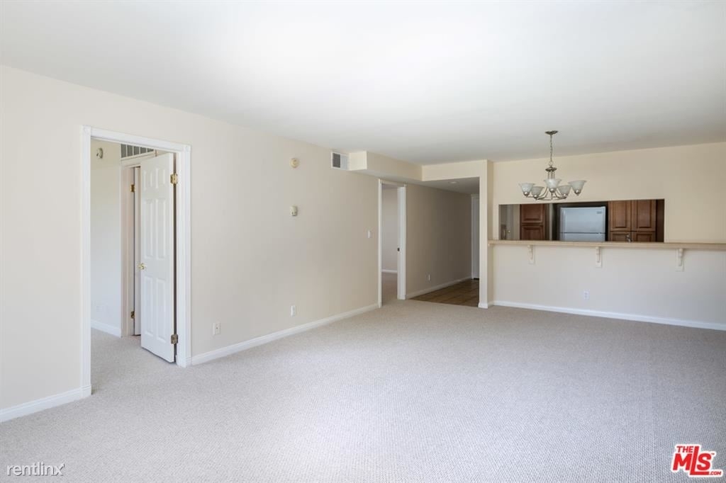 10966 Rochester Ave Apt 1d - Photo 6