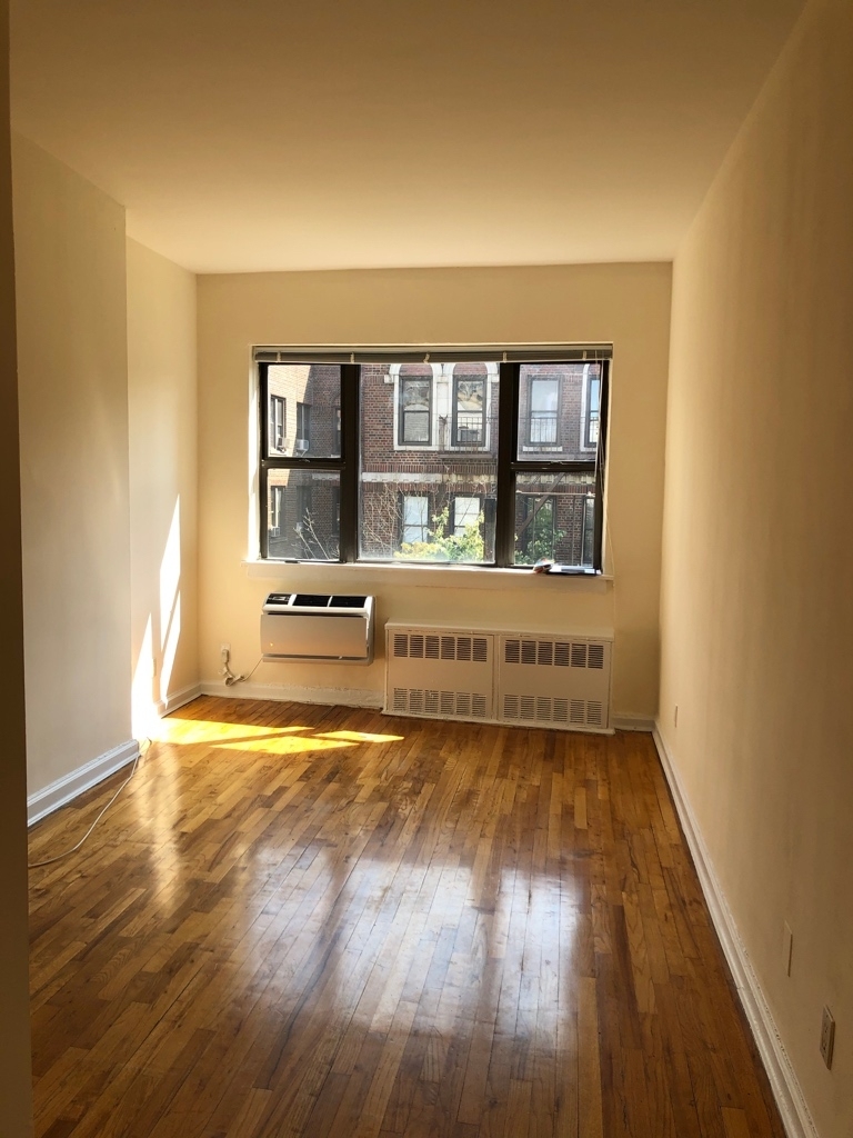 333 East 84th Street - Photo 0