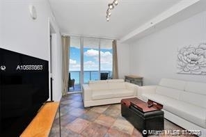 18201 Collins Ave - Photo 8