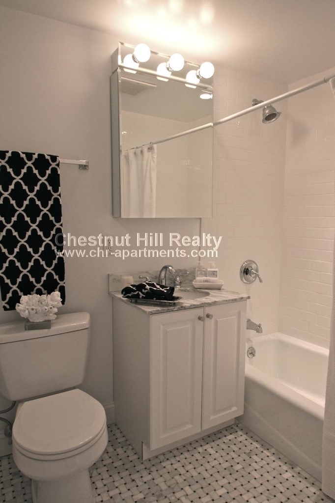 63 Brattle St. - Photo 12