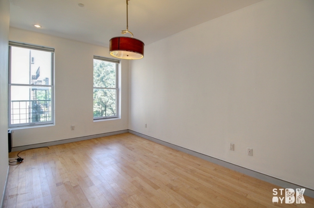 230a 6th Avenue - Photo 8