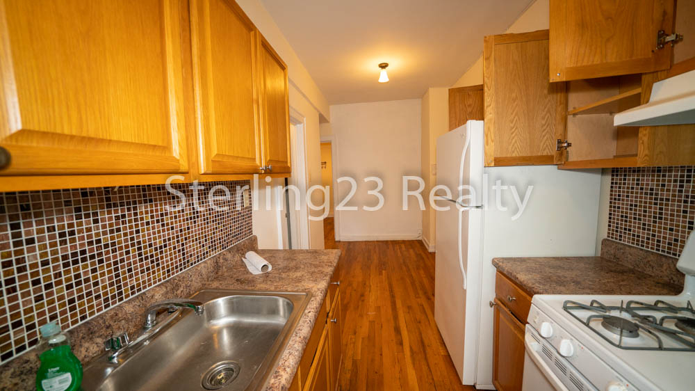 24-39 27th Street - Photo 0