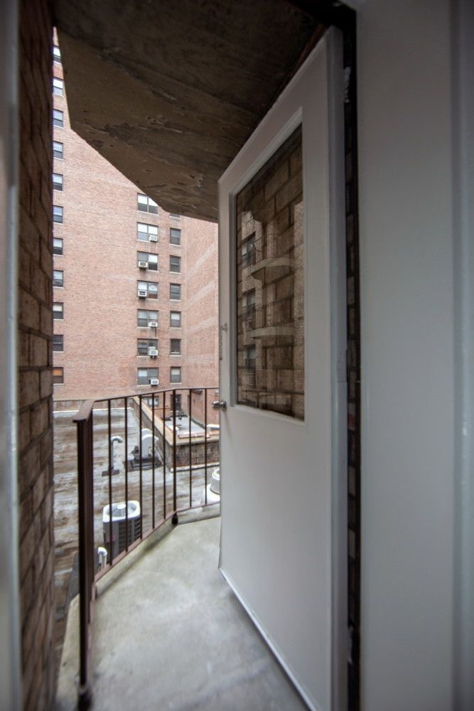 77 West 15th - Photo 1