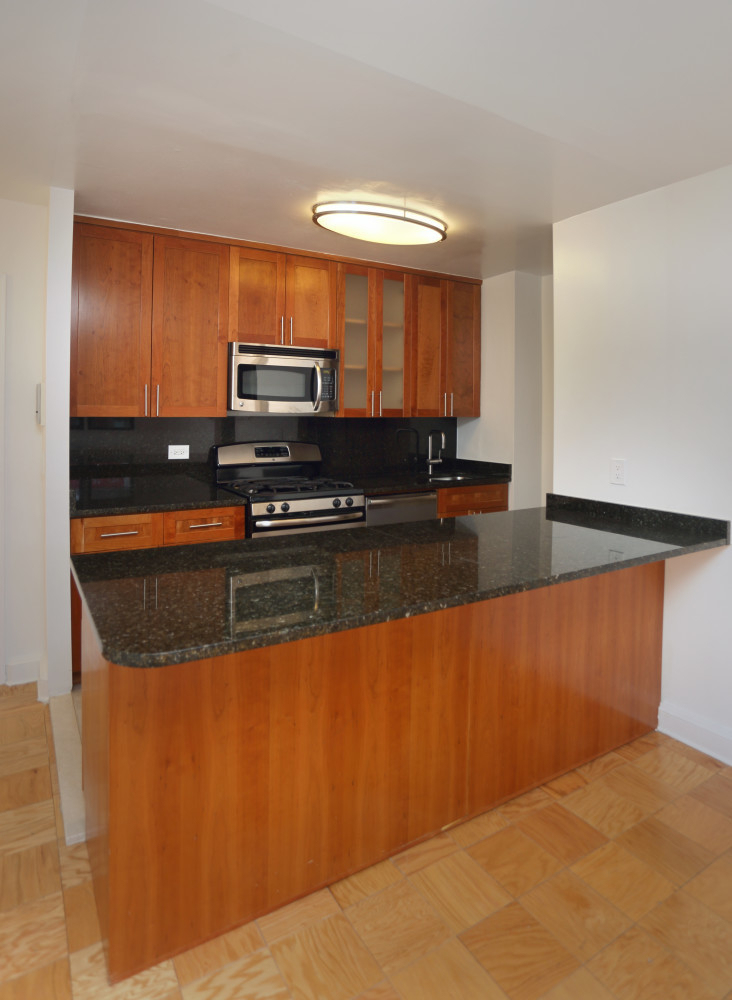 77 West 15th - Photo 2