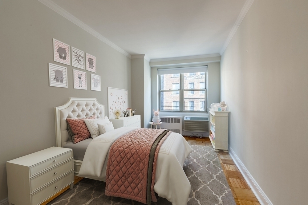 West 89 St  - Photo 3