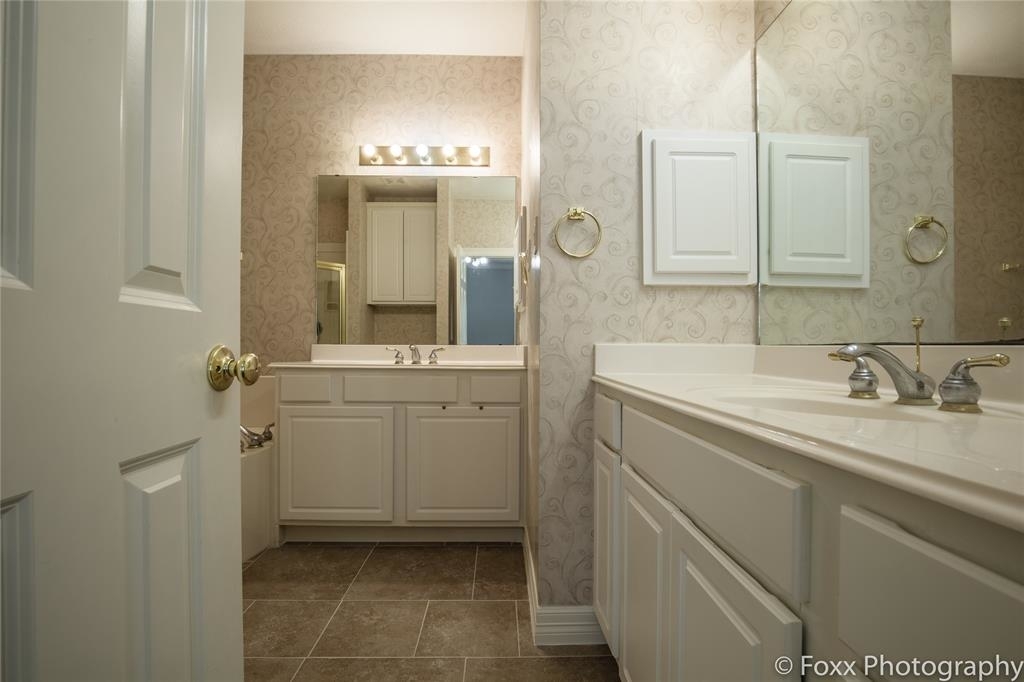 1134 Enclave Square - Photo 16