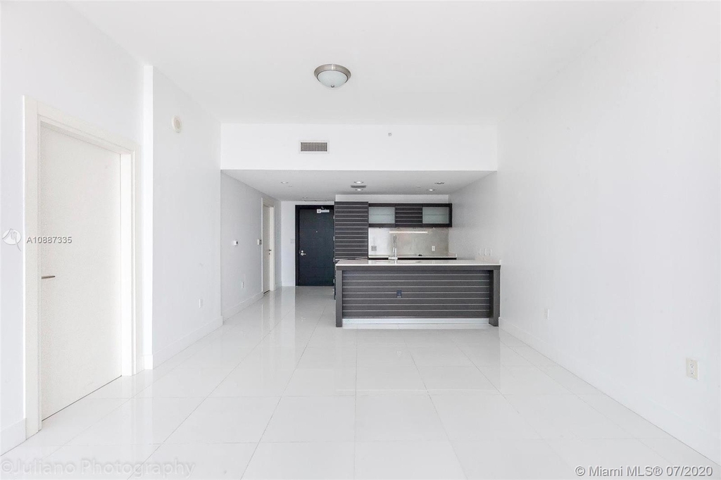 200 Biscayne Boulevard Way - Photo 12