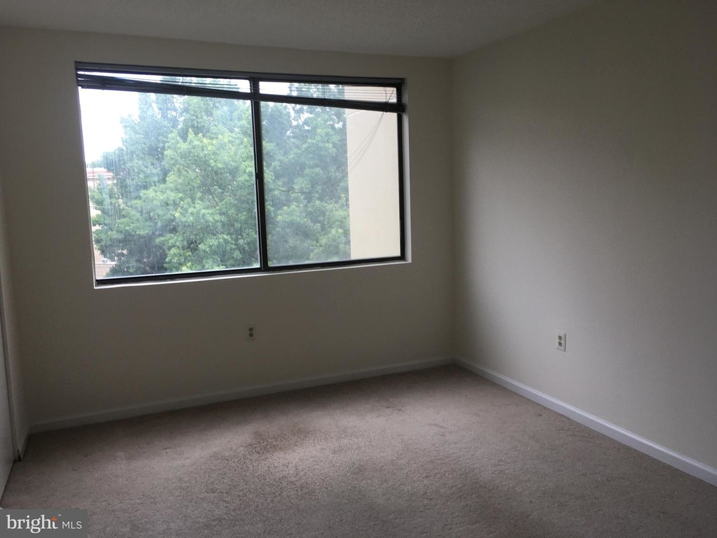 2725 Connecticut Ave Nw #606 - Photo 5