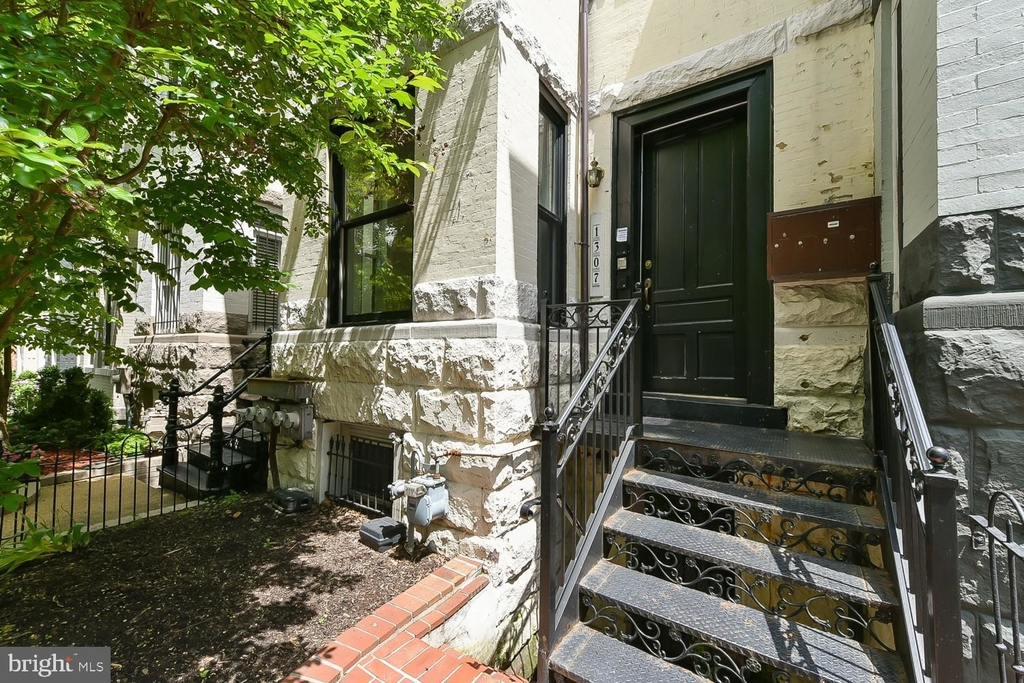 1307 22nd Street Nw - Photo 17