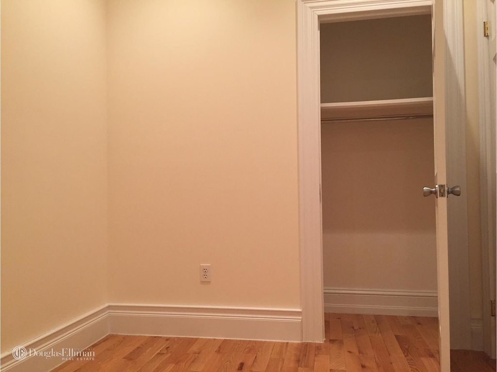 527 East 83rd St - Photo 5