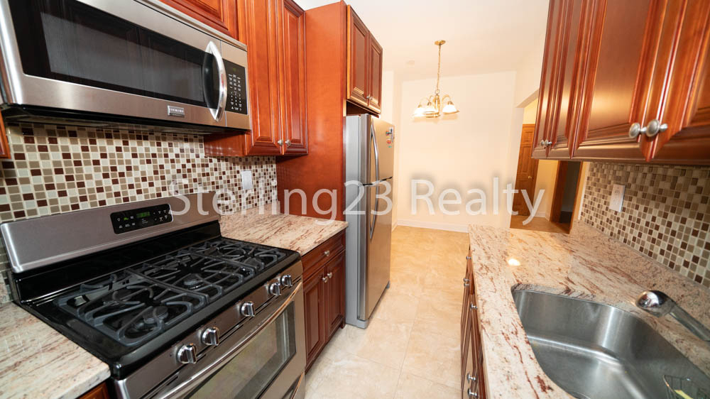 24-16 28th Street - Photo 3