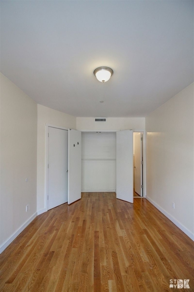 388 Classon Avenue - Photo 8