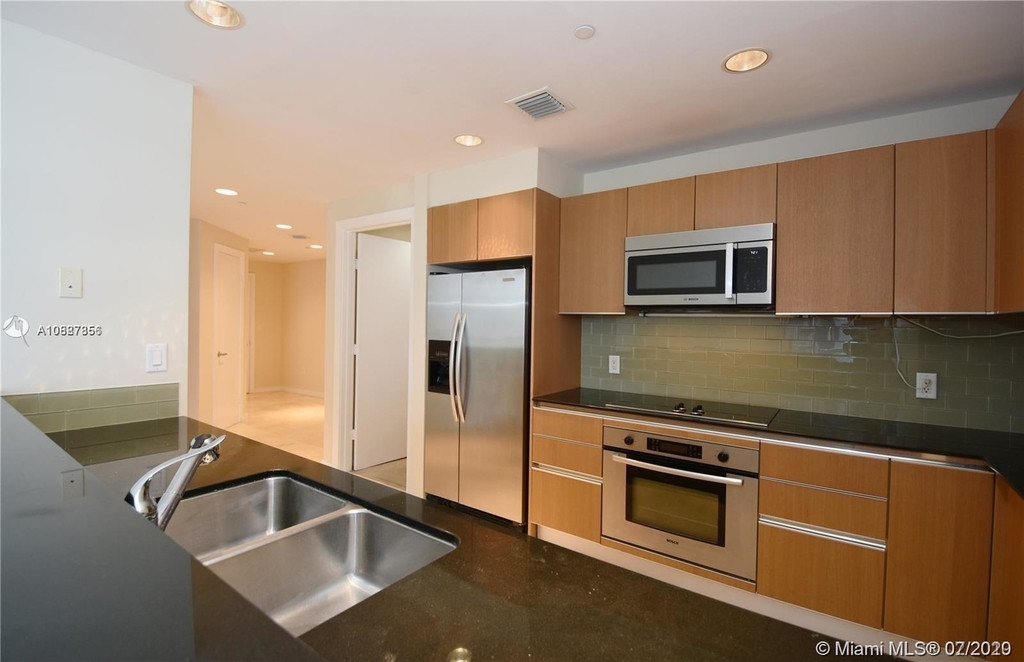 1050 Brickell Ave - Photo 2