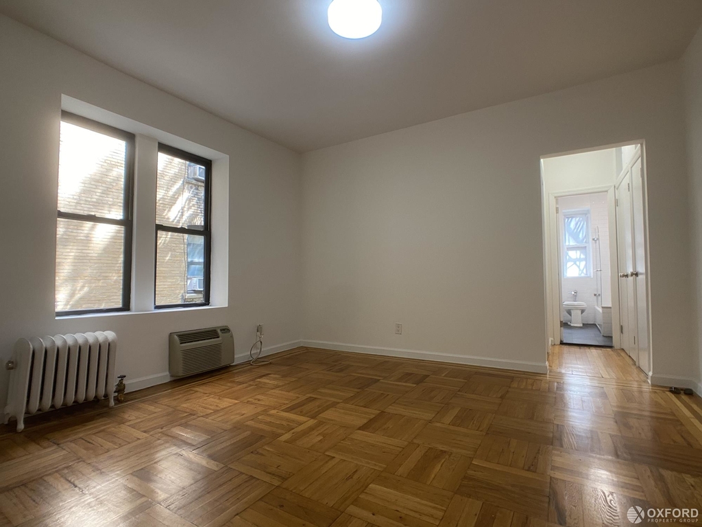 332 East 84th Street - Photo 1