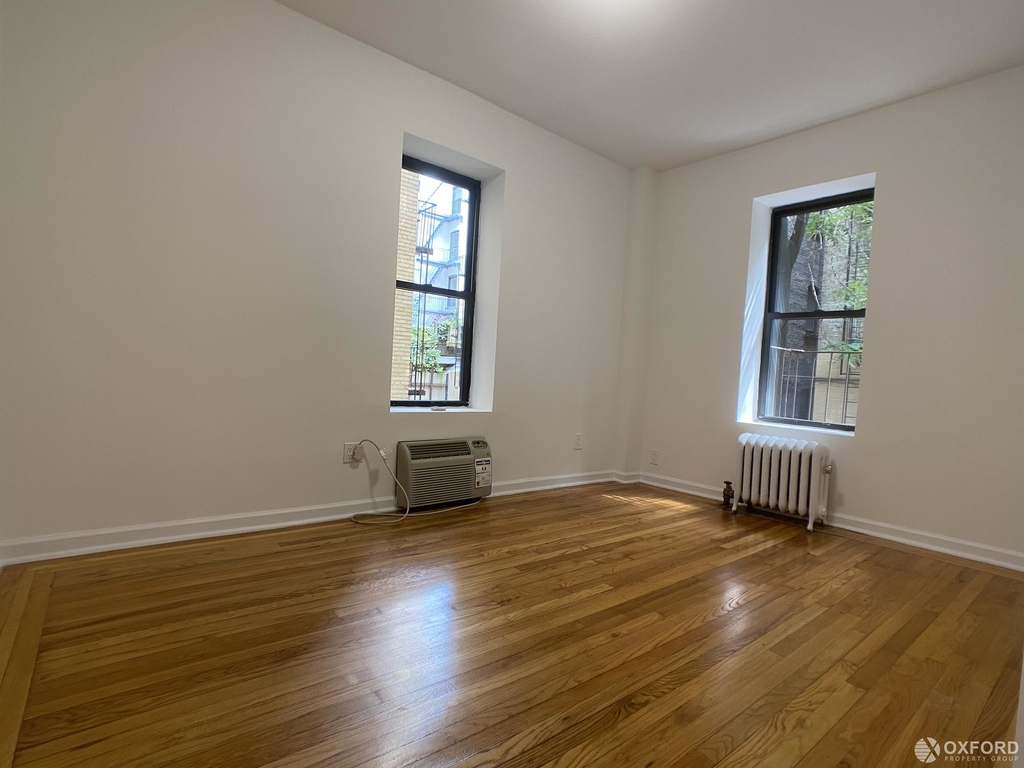 332 East 84th Street - Photo 2