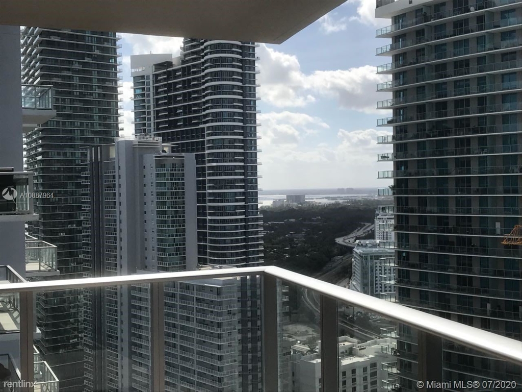 1010 Brickell Ave Unit 3403 - Photo 4