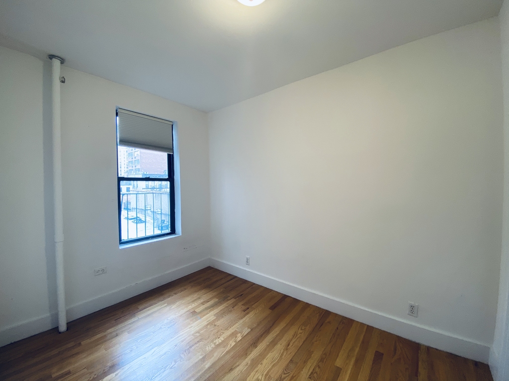 307 East 77  - Photo 3