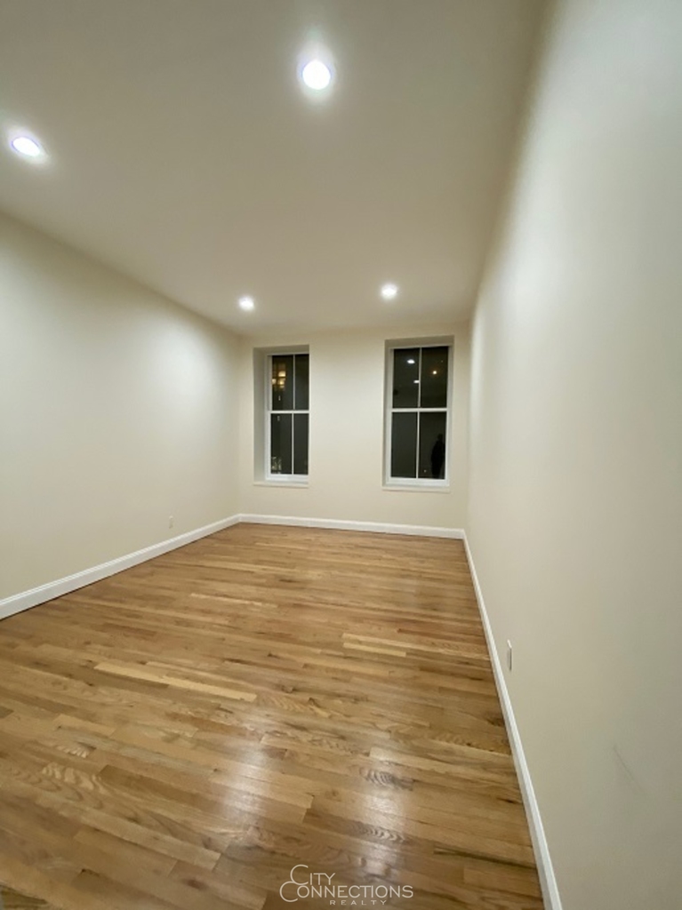 645 Broadway - Photo 2