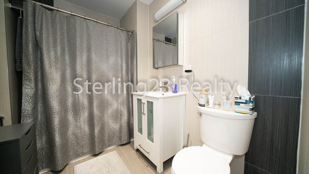 23-15 Astoria Boulevard - Photo 7