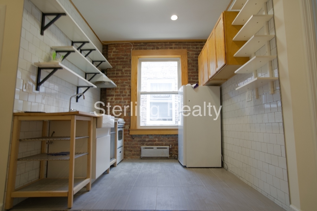 23-69 28th Street - Photo 6