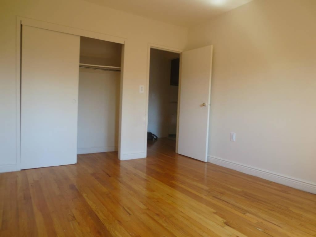 295 PARK AVENUE SOUTH - Photo 1