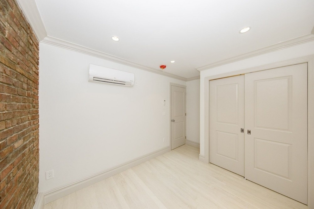 161 WEST 4TH STREET - Photo 1